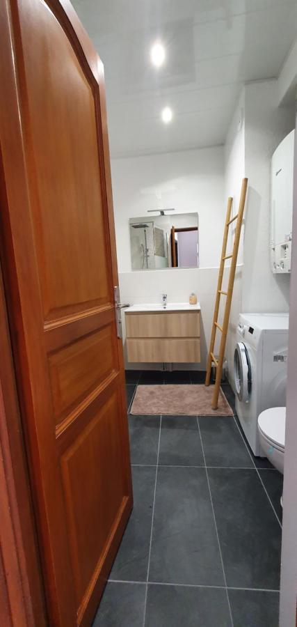 Appartement D'Hippolyte - Vue Musee Rimbaud ชาร์เลอวิลล์-เมซิแยร์ ภายนอก รูปภาพ