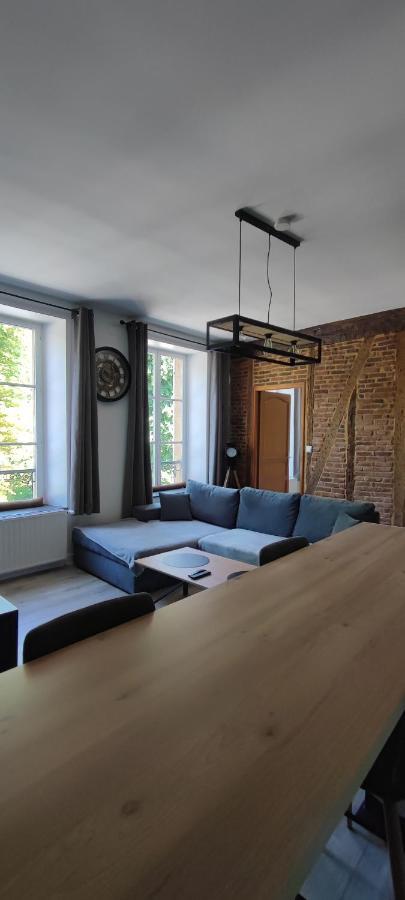 Appartement D'Hippolyte - Vue Musee Rimbaud ชาร์เลอวิลล์-เมซิแยร์ ภายนอก รูปภาพ